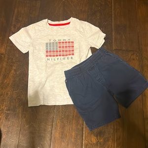 Toddler Boys Tommy Hilfiger shorts set